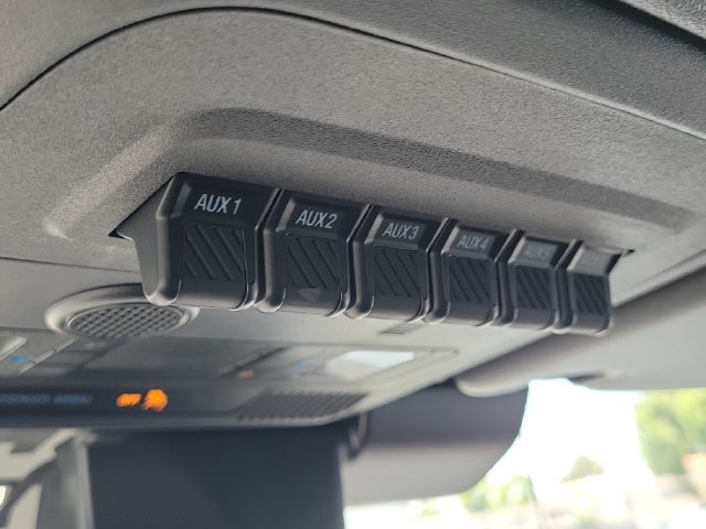 New 2026 Ford Bronco Raptor w/ Interior Carbon Fiber Pack AWD/4WD image 16