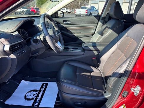 Used 2021 Nissan Altima 2.5 SR image 11