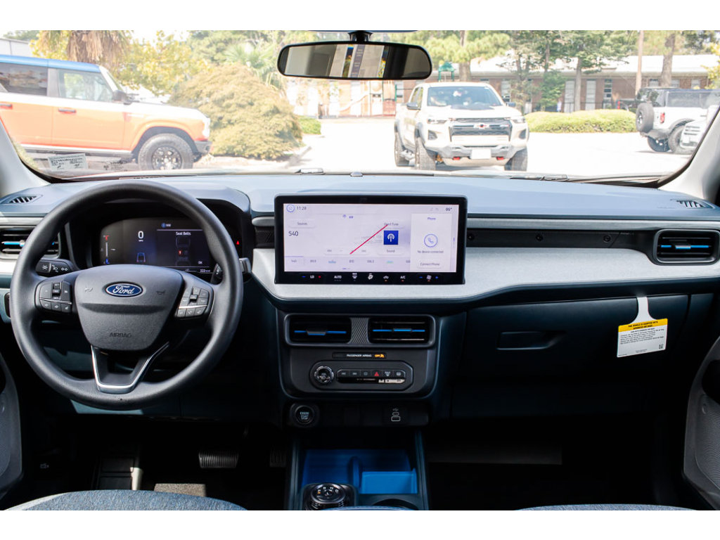 Used 2026 Ford Maverick XLT FWD image 12