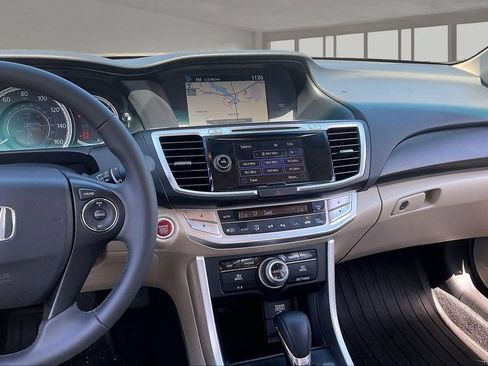 Used 2015 Honda Accord EX-L image 9