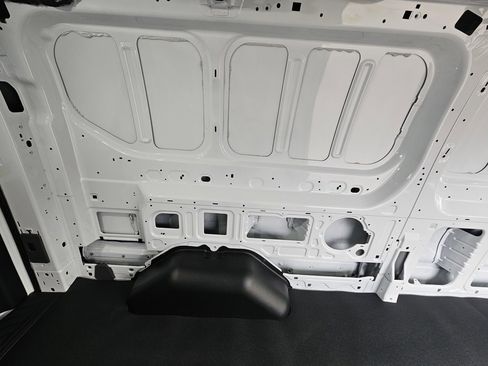 New 2025 Ford Transit 250 Low Roof image 41
