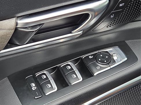 Used 2020 Kia Telluride SX w/ Towing Package image 15