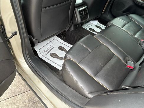 Used 2015 Chevrolet Impala LTZ FWD image 9