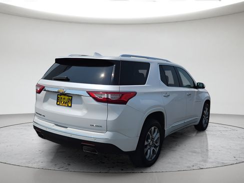 Used 2020 Chevrolet Traverse Premier AWD/4WD image 17