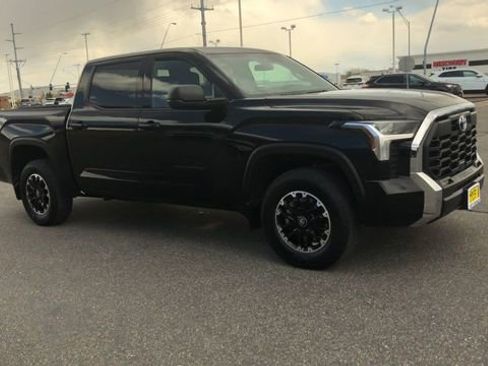 Used 2026 Toyota Tundra SR5 w/ TRD Off-Road Package AWD/4WD image 2