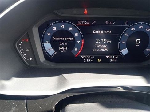 Used 2023 Audi Q3 2.0T Premium image 45