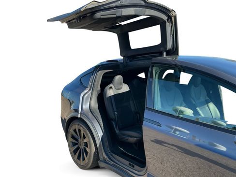 Used 2022 Tesla Model X AWD/4WD image 19