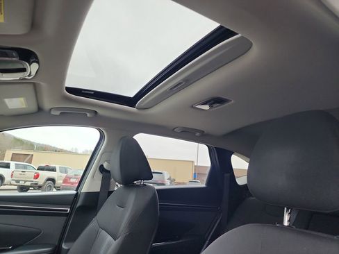 Certified 2022 Hyundai Tucson SEL w/ Convenience Package image 13