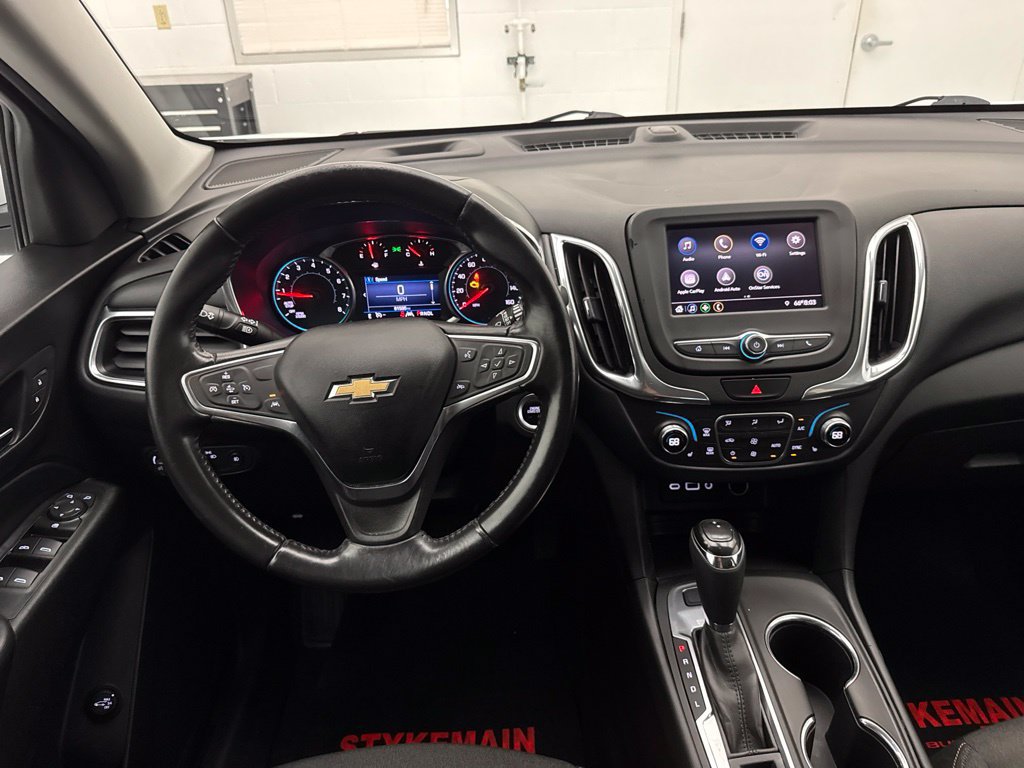Used 2020 Chevrolet Equinox LT w/ Driver Convenience Package AWD/4WD image 14