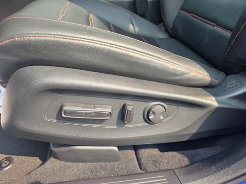 Used 2025 Honda CR-V Sport-L image 10