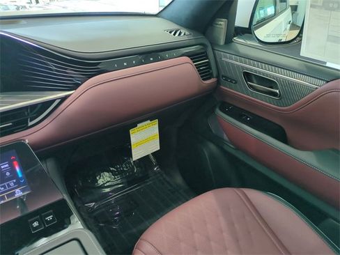 New 2026 INFINITI QX80 Autograph w/ Premium Cargo Package image 15
