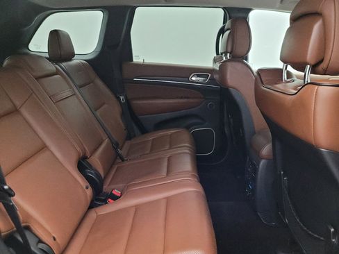 Used 2016 Jeep Grand Cherokee Summit AWD/4WD image 19