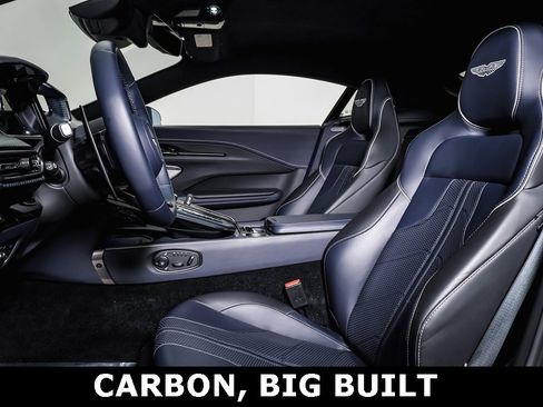 Used 2025 Aston Martin V8 Vantage Coupe image 21