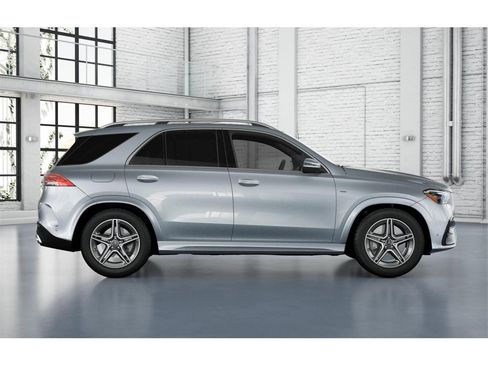 New 2025 Mercedes-Benz GLE 53 AMG 4MATIC image 2