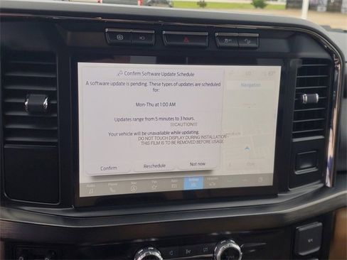 Used 2024 Ford F450 Lariat w/ Chrome Package image 23