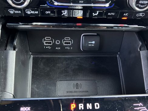 Used 2023 Jeep Grand Cherokee Overland w/ Luxury Tech Group IV image 21