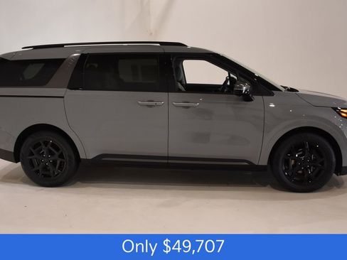 New 2026 Kia Carnival SX w/ SX Dark Edition Package image 3