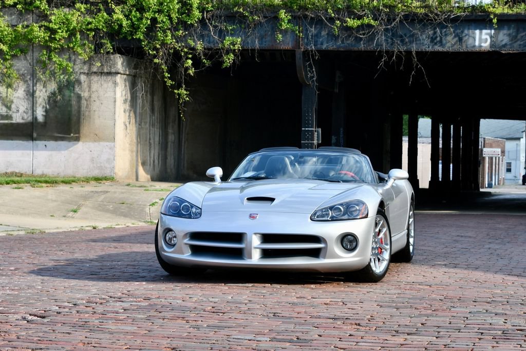 Used 2005 Dodge Viper SRT-10 w/ Mamba Edition Group RWD image 1