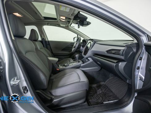 Used 2024 Subaru Crosstrek 2.0i Premium AWD/4WD image 38