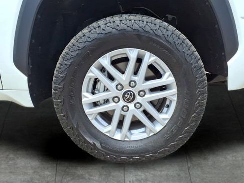 Used 2024 Toyota Tundra SR5 w/ SR5 Premium Package AWD/4WD image 9