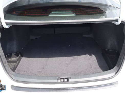 Used 2025 Toyota Corolla SE FWD image 26