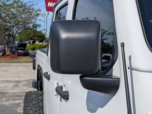 Used 2022 Jeep Gladiator Mojave w/ Trailer Tow Package AWD/4WD image 11