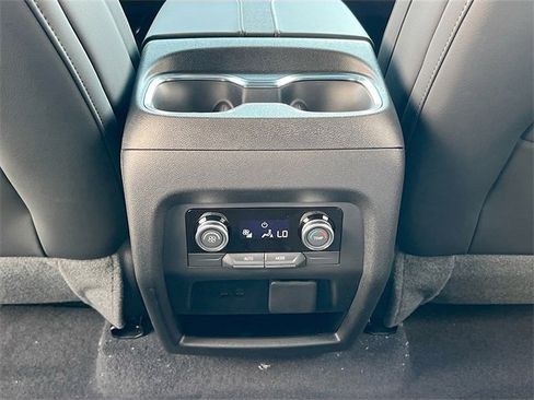 New 2026 Buick Enclave Preferred image 18