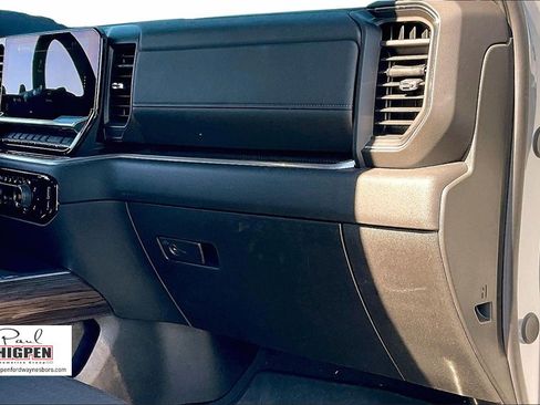 Used 2025 Chevrolet Silverado 1500 RST image 16