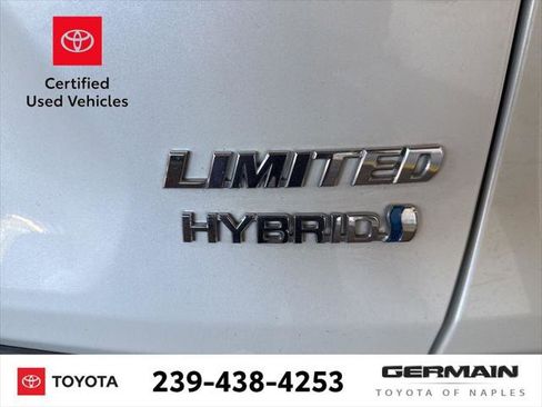 Certified 2022 Toyota RAV4 Limited image 7