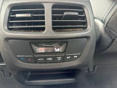 Used 2018 Honda Pilot EX image 23