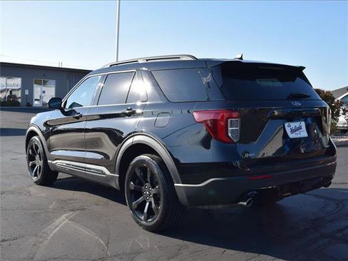 Used 2023 Ford Explorer ST-Line w/ Class IV Trailer Tow Package image 7