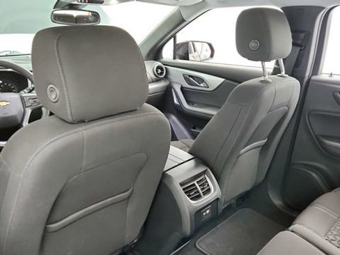 Used 2021 Chevrolet Blazer LT image 23