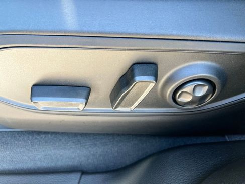 New 2026 Jeep Grand Cherokee Limited image 33