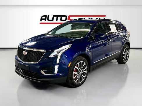 Used 2024 Cadillac XT5 Sportv w/ Platinum Package AWD/4WD image 3