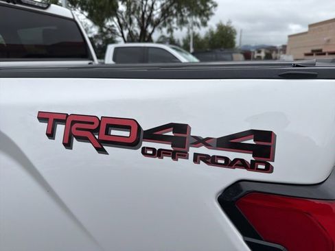 Used 2022 Toyota Tundra Limited w/ TRD Off-Road Package image 16