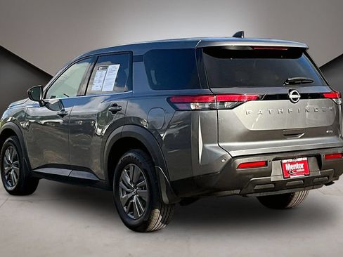 Certified 2024 Nissan Pathfinder S AWD/4WD image 4
