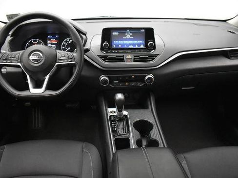 Certified 2022 Nissan Altima 2.5 S FWD image 25