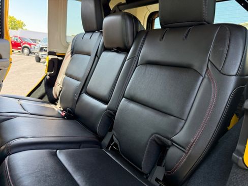 Used 2021 Jeep Wrangler Unlimited Rubicon w/ Dual Top Group image 17