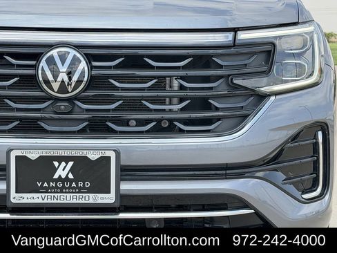 Used 2024 Volkswagen Atlas SEL Premium R-Line image 4