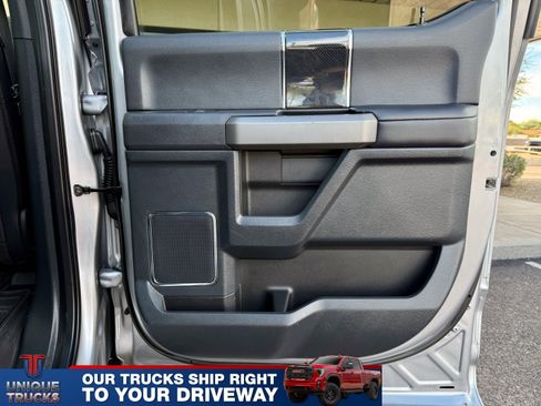 Used 2022 Ford F350 Platinum w/ Tremor Off-Road Package image 26