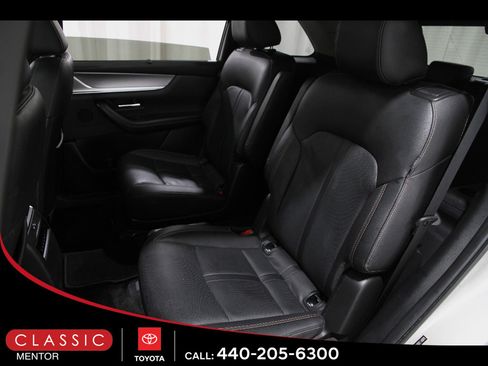 Used 2024 MAZDA CX-90 3.3 Turbo w/ Premium Package image 18