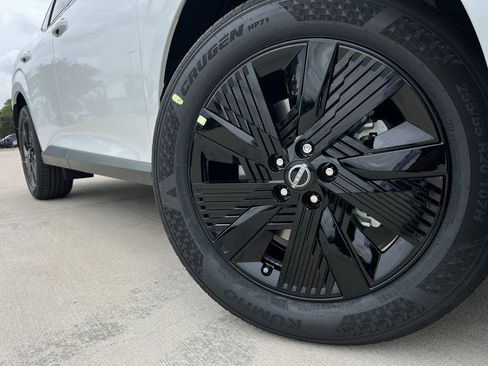 New 2026 Nissan Murano SV AWD/4WD image 7