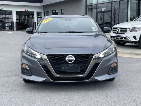 Used 2020 Nissan Altima 2.5 SR image 2