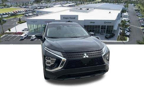 Used 2023 Mitsubishi Eclipse Cross LE image 5