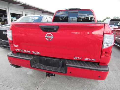 Used 2024 Nissan Titan SV w/ SV Convenience Package AWD/4WD image 6