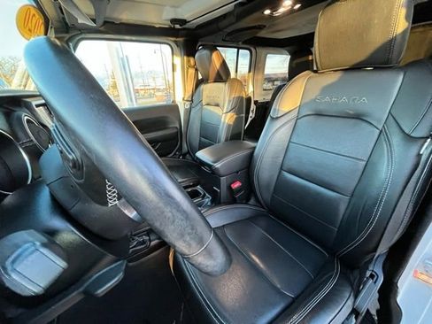 Used 2020 Jeep Wrangler Unlimited Sahara image 20