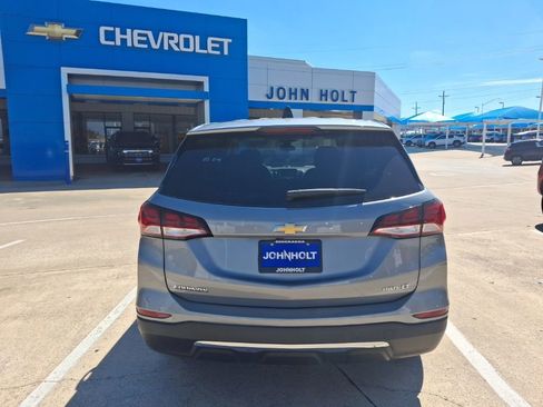 Used 2024 Chevrolet Equinox LT image 12