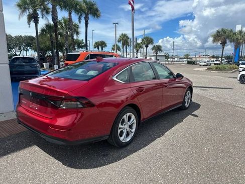 Used 2025 Honda Accord LX image 9