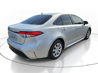 Used 2025 Toyota Corolla LE FWD video 2