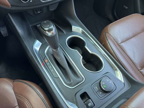 Used 2019 Chevrolet Traverse High Country image 39